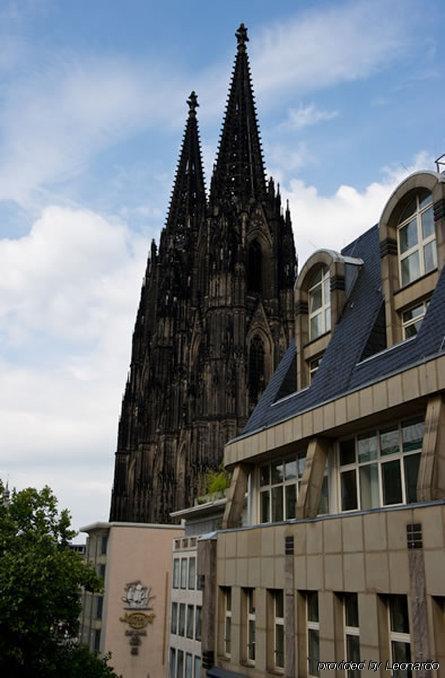 Callas Am Dom Keulen Buitenkant foto
